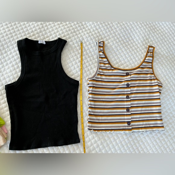 Bundle of Women's Crop Sleeveless Ribbed Tops x 6 - Picture 15 of 16